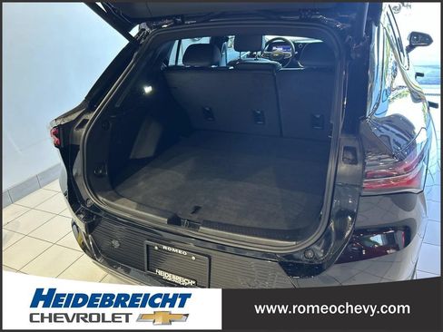 Used 2024 Chevrolet Equinox EV LT FWD image 15