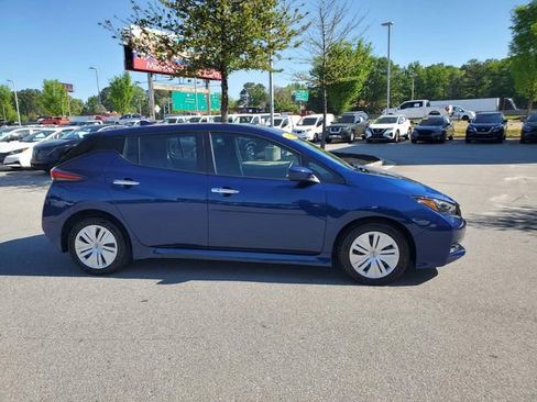 Certified 2024 Nissan Leaf S FWD image 3