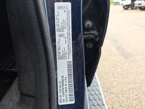 Used 2022 RAM 1500 Big Horn AWD/4WD image 16