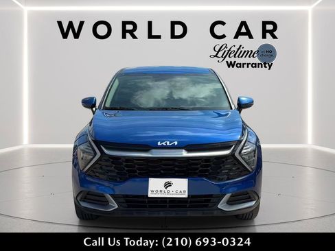 Used 2023 Kia Sportage EX FWD image 2