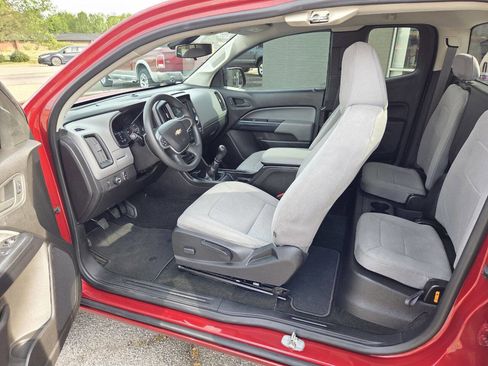 Used 2016 Chevrolet Colorado W/T w/ WT Convenience Package image 9