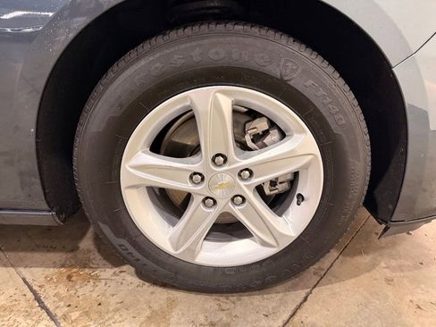 Used 2020 Chevrolet Malibu LS image 16