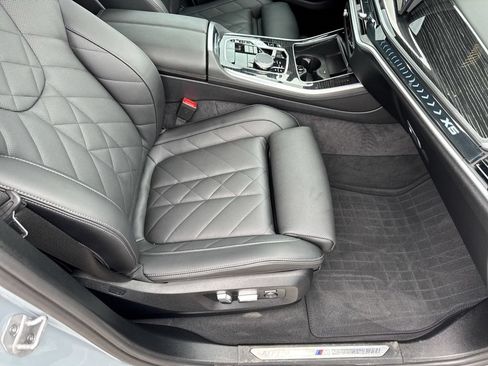 Used 2025 BMW X5 sDrive40i w/ M Sport Package RWD image 26