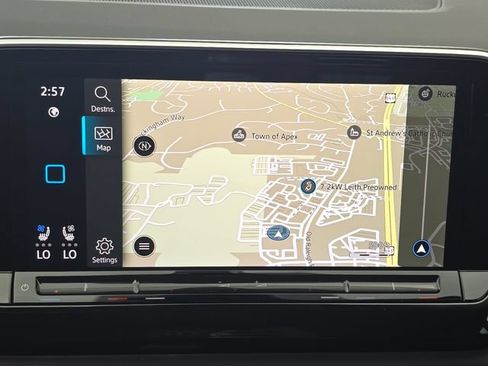 Certified 2025 Volkswagen Atlas SEL AWD/4WD image 24