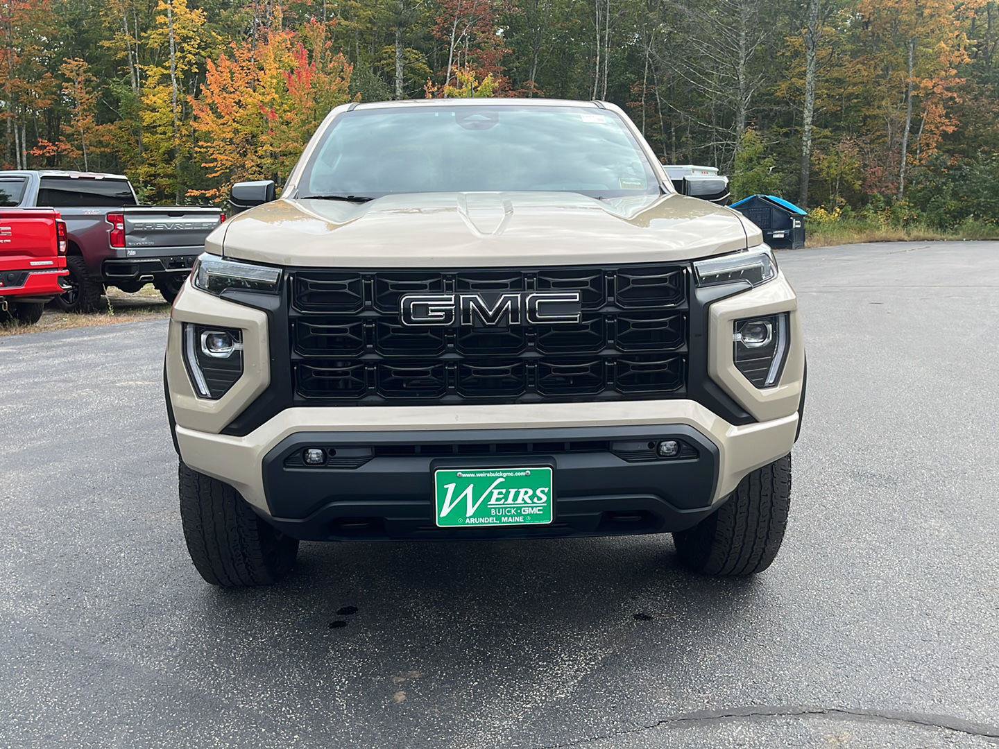 Used 2023 GMC Canyon Elevation w/ LPO, Sports Bar Package AWD/4WD image 8