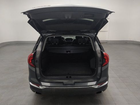 Used 2020 GMC Terrain SLT w/ Preferred Package FWD image 29
