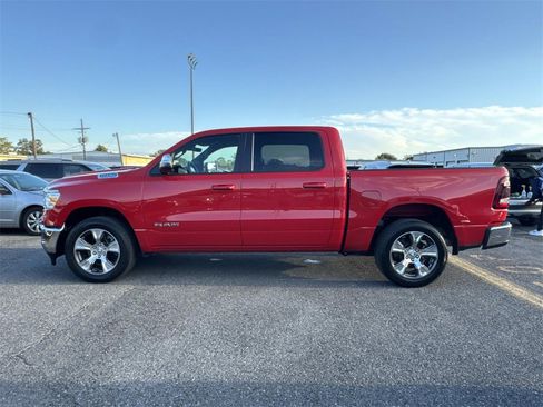 Used 2024 RAM 1500 Laramie image 14