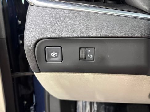 Used 2023 Buick Enclave Essence w/ Trailering Package, 5000 lbs. AWD/4WD image 32