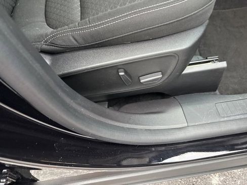 Used 2023 Ford Escape Active w/ Tech Pack #2 image 7