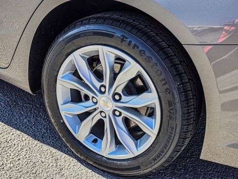 Certified 2025 Chevrolet Malibu LT image 11