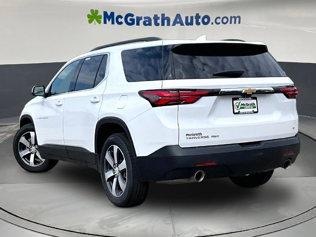 Used 2023 Chevrolet Traverse LT w/ LT Premium Package AWD/4WD image 5