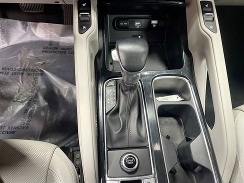 Used 2021 Kia Telluride EX w/ EX Premium Package FWD image 17