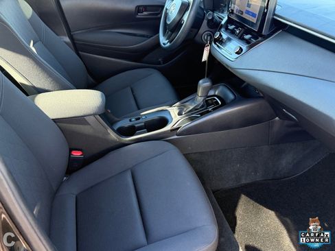 Used 2024 Toyota Corolla LE image 8