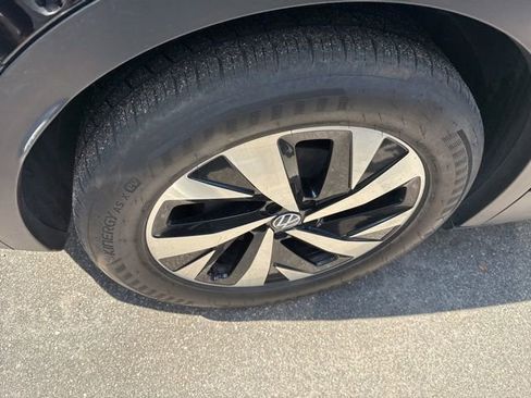Used 2023 Volkswagen ID.4 Pro RWD image 10