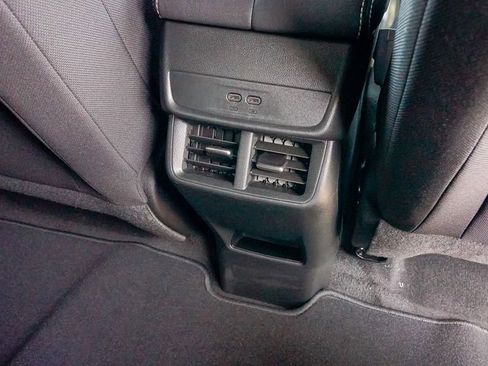 Used 2026 GMC Terrain Elevation image 18