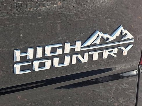Used 2024 Chevrolet Silverado 1500 High Country w/ High Country Premium Package image 60