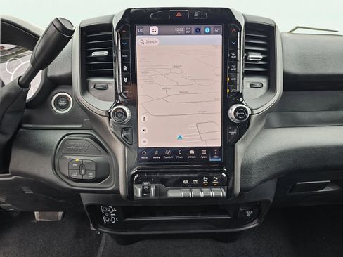 New 2026 RAM 2500 Tradesman AWD/4WD image 26