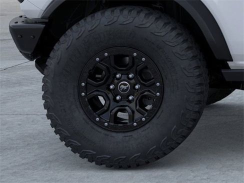 New 2026 Ford Bronco Badlands image 21