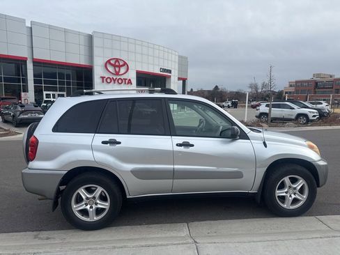 Used 2005 Toyota RAV4 2WD image 23
