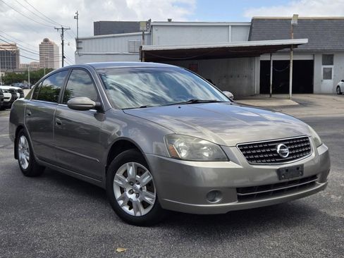 Used 2006 Nissan Altima 2.5 S w/ (P01) Special Edition Pkg FWD image 1