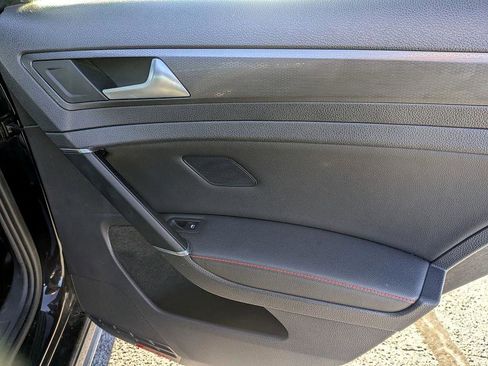 Used 2020 Volkswagen GTI SE image 30