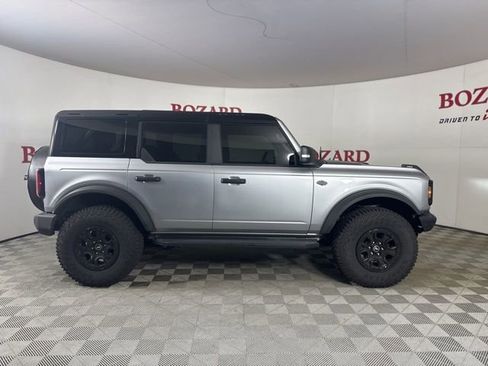 Used 2024 Ford Bronco Wildtrak image 9