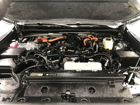 Used 2025 Toyota 4Runner TRD Off-Road image 23