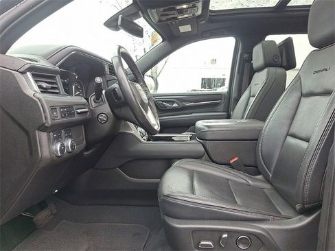 Used 2021 GMC Yukon Denali image 13