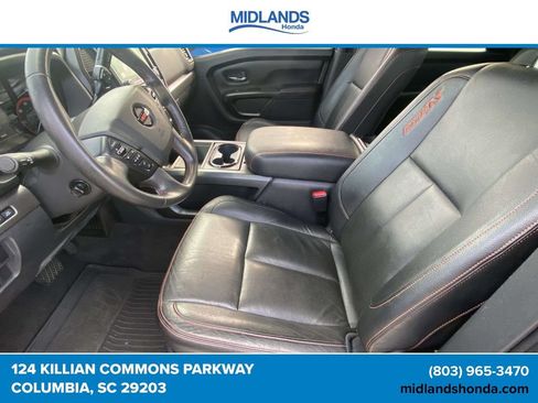Used 2021 Nissan Titan PRO-4X w/ Pro-4x Convenience Package AWD/4WD image 14