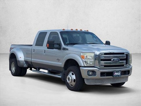 Used 2011 Ford F350 Lariat w/ Lariat Ultimate Pkg AWD/4WD image 3