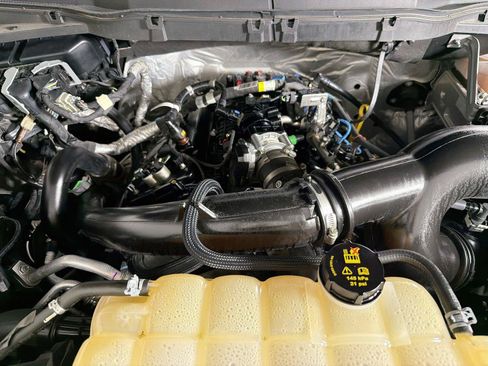 Used 2021 Ford F150 XLT w/ Equipment Group 302A High AWD/4WD image 32