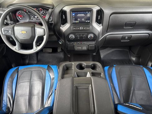 Used 2022 Chevrolet Silverado 1500 Custom AWD/4WD image 14