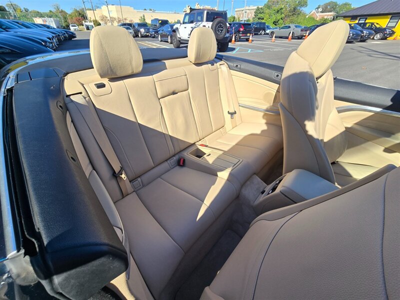 Used 2016 BMW 428i xDrive Convertible AWD/4WD image 16