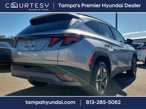 Used 2025 Hyundai Tucson SEL image 3