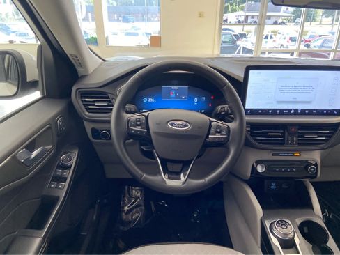 Used 2023 Ford Escape Active w/ Tech Pack #2 image 19