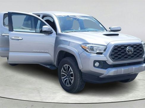 Used 2020 Toyota Tacoma TRD Sport image 8