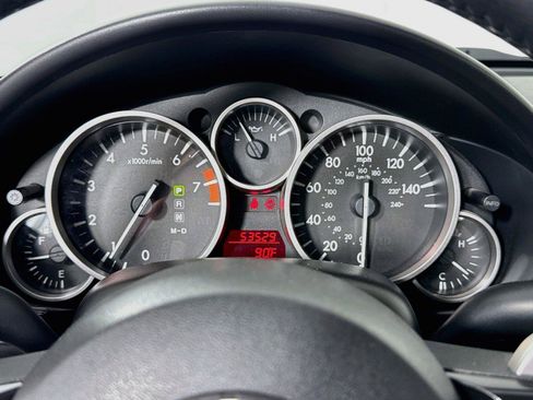 Used 2014 MAZDA MX-5 Miata Grand Touring w/ Premium Package RWD image 21
