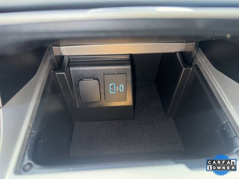 Certified 2023 Ford Explorer XLT w/ Equipment Group 202A image 24