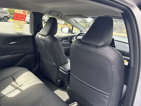 New 2024 Toyota Prius XLE image 29