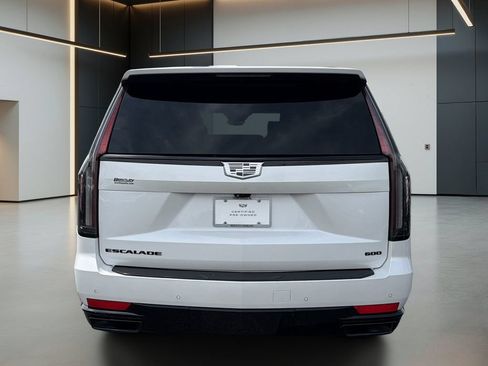Certified 2023 Cadillac Escalade ESV Sport Platinum w/ LPO, ONYX Package AWD/4WD image 5