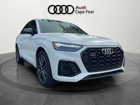 Used 2023 Audi SQ5 Prestige w/ Prestige Package AWD/4WD image 7