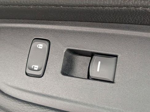 Used 2023 Honda Odyssey Touring image 37