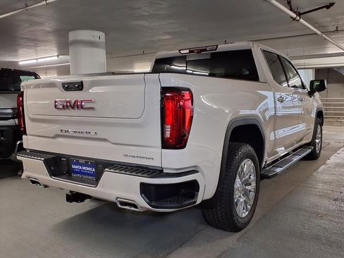New 2026 GMC Sierra 1500 Denali w/ Technology Package AWD/4WD image 8