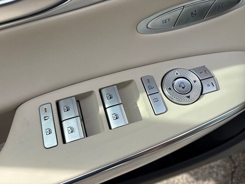 New 2026 Genesis GV70 2.5T Advanced image 13