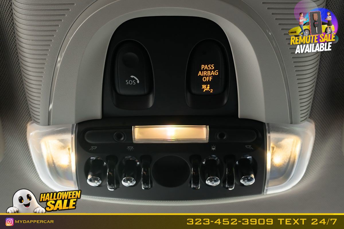 Used 2021 MINI Cooper 2-Door Hardtop w/ 6.5" Touchscreen Package FWD image 21