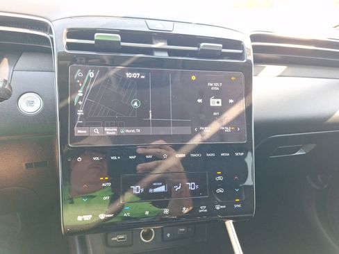 Used 2023 Hyundai Tucson Limited AWD/4WD image 27