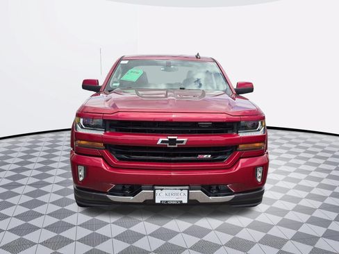Used 2018 Chevrolet Silverado 1500 LT w/ All Star Edition AWD/4WD image 3