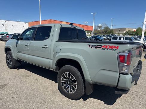 Used 2023 Toyota Tacoma TRD Sport image 5