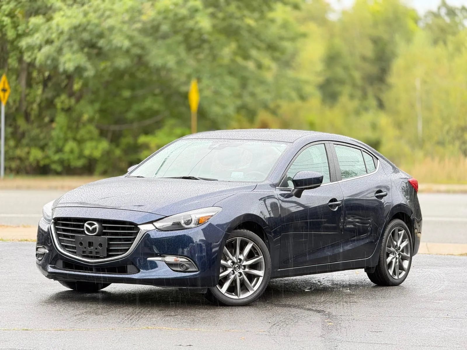 Used 2018 MAZDA MAZDA3 Grand Touring FWD image 33