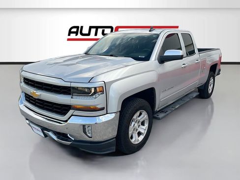 Used 2017 Chevrolet Silverado 1500 LT w/ All Star Edition AWD/4WD image 3